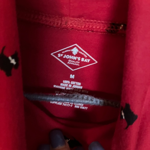 Vintage St. John’s Bay Red Scotty Dog Long Sleeve Turtleneck - Picture 2 of 6
